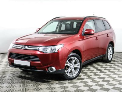 Mitsubishi Outlander, 2.0 л, CVT, 2014 фото 3