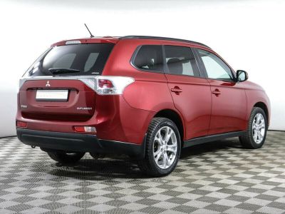 Mitsubishi Outlander, 2.0 л, CVT, 2014 фото 4