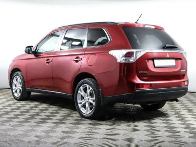 Mitsubishi Outlander, 2.0 л, CVT, 2014 фото 6