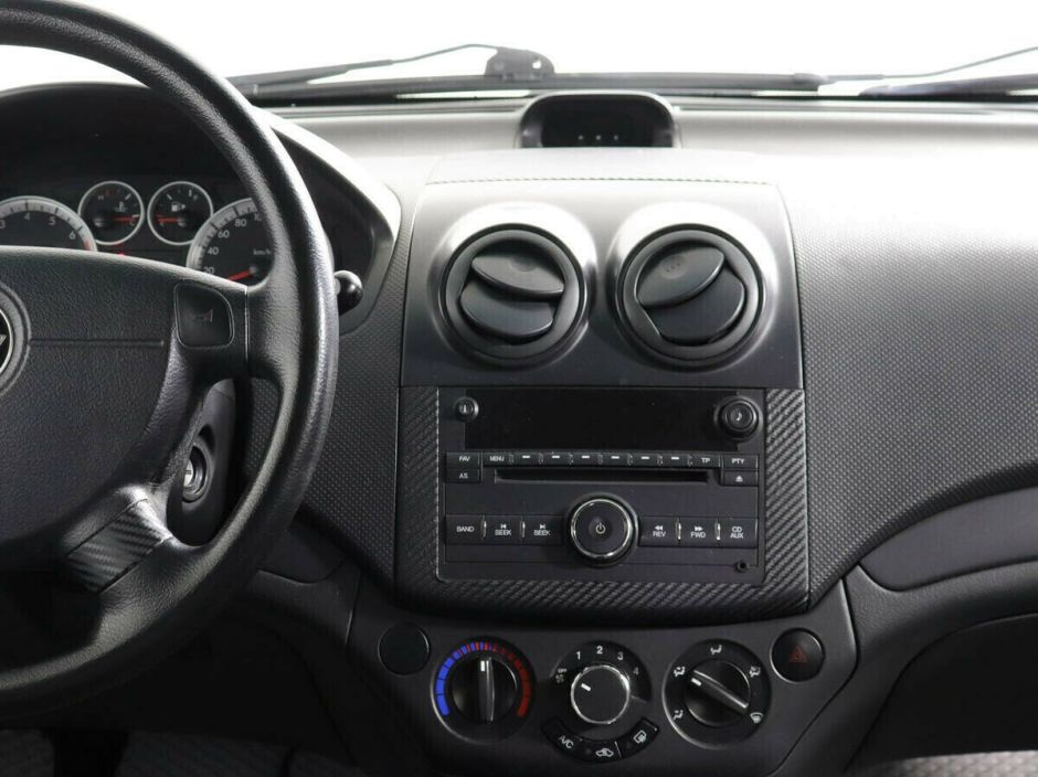 Chevrolet Aveo, 1.4 л, АТ, 2010 фото 2