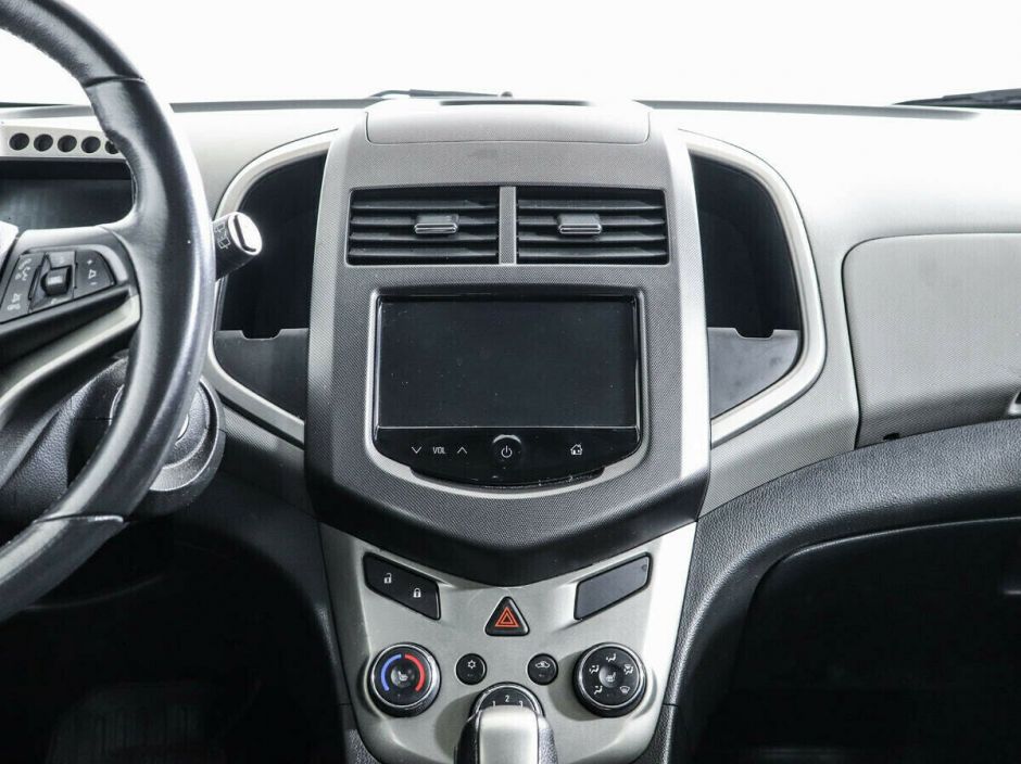 Chevrolet Aveo, 1.6 л, АТ, 2013 фото 8