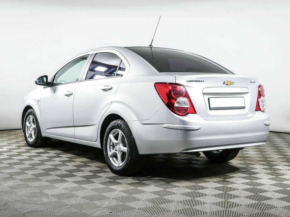 Chevrolet Aveo, 1.6 л, МТ, 2014 фото 5