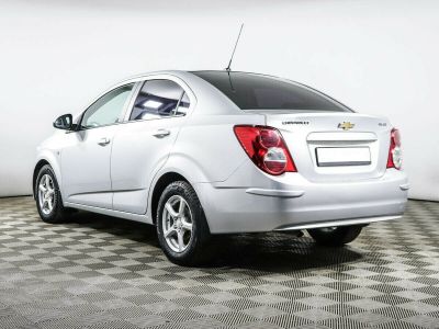 Chevrolet Aveo, 1.6 л, МКПП, 2014 фото 5