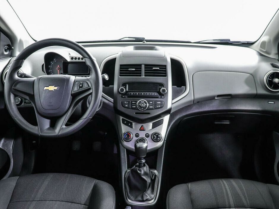 Chevrolet Aveo, 1.6 л, МТ, 2014 фото 1