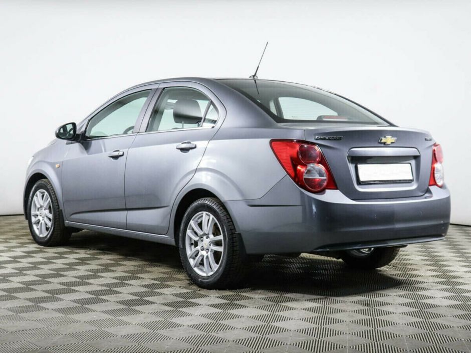 Chevrolet Aveo, 1.6 л, МТ, 2015 фото 6