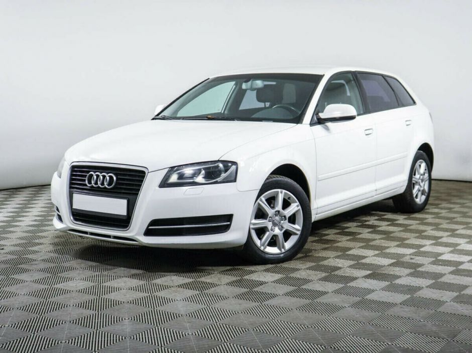 Audi A3, 1.2 л, Робот, 2011 фото 3