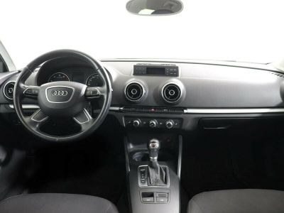 Audi A3, 1.2 л, РКПП, 2015 фото 2