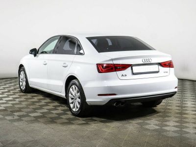 Audi A3, 1.4 л, РКПП, 2015 фото 5