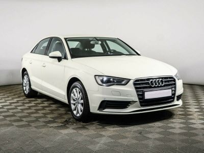 Audi A3, 1.4 л, РКПП, 2015 фото 4