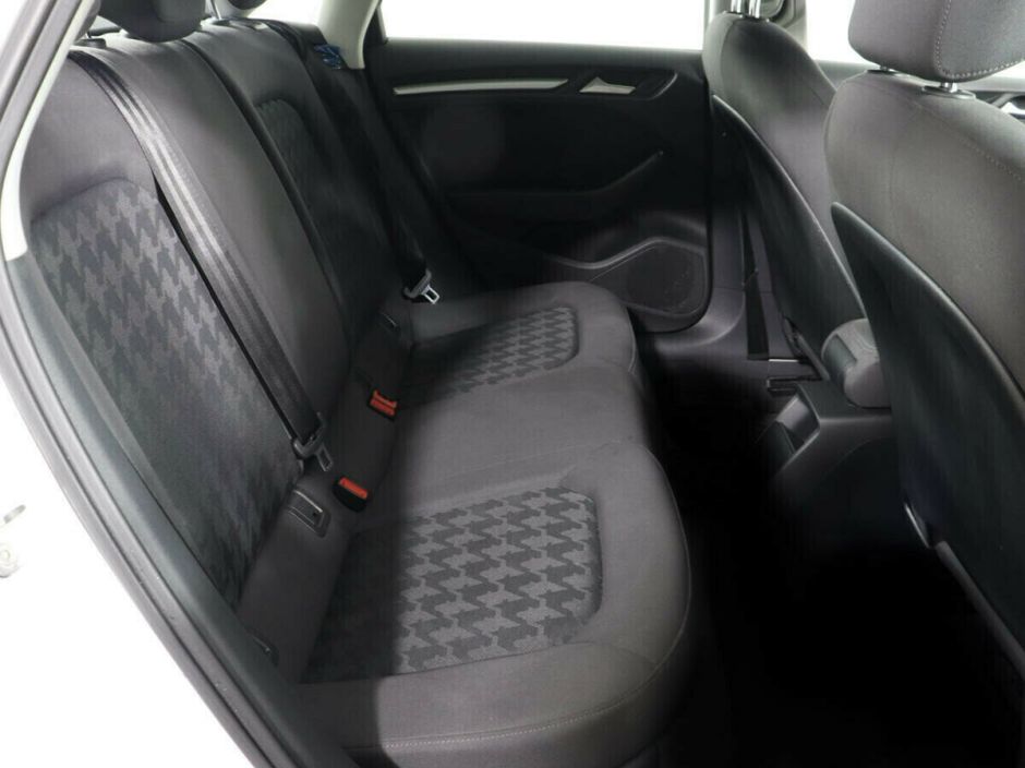 Audi A3, 1.4 л, Робот, 2016 фото 1