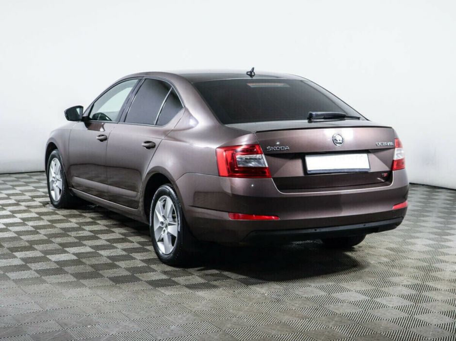 Skoda Octavia, 1.8 л, Робот, 2015 фото 6