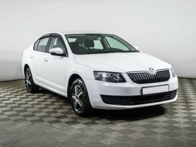 Skoda Octavia, 1.6 л, АКПП, 2015 фото 4