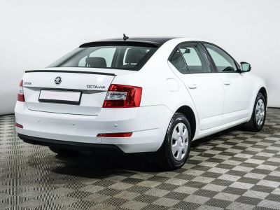 Skoda Octavia, 1.6 л, АКПП, 2015 фото 6