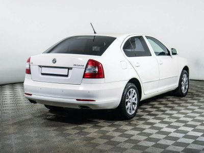 Skoda Octavia, 1.8 л, РКПП, 2012 фото 5