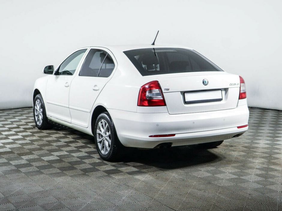 Skoda Octavia, 1.8 л, Робот, 2012 фото 6
