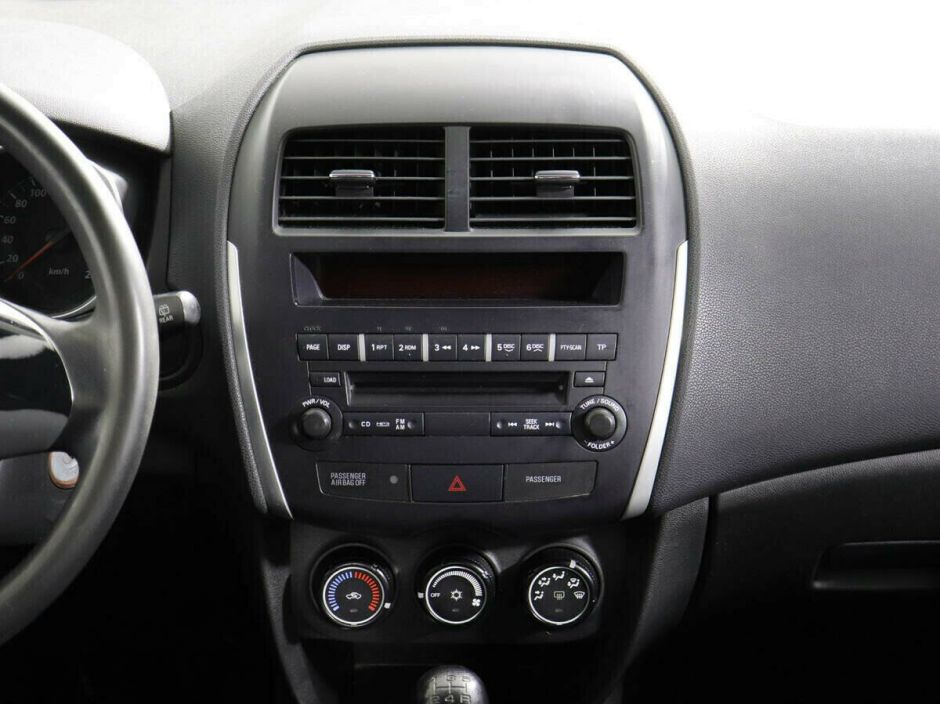 Mitsubishi ASX, 1.6 л, МТ, 2010 фото 2