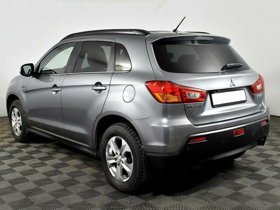 Mitsubishi ASX, 1.8 л, Вариатор, 2010 фото 5