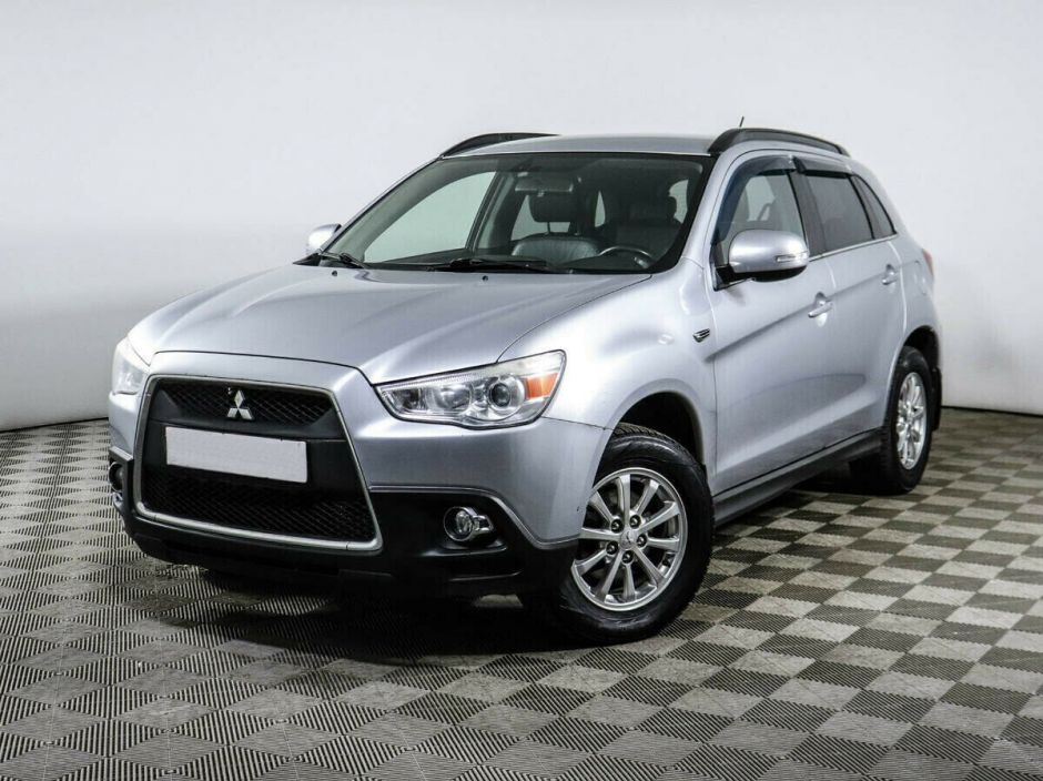 Mitsubishi ASX, 1.8 л, Вариатор, 2011 фото 3