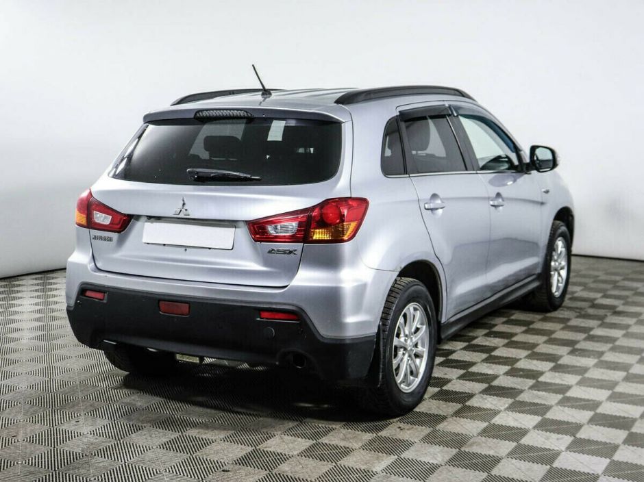 Mitsubishi ASX, 1.8 л, Вариатор, 2011 фото 6