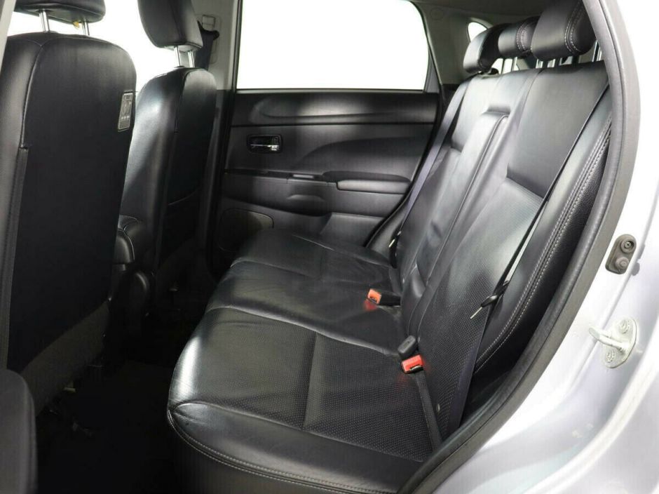 Mitsubishi ASX, 1.8 л, Вариатор, 2011 фото 1