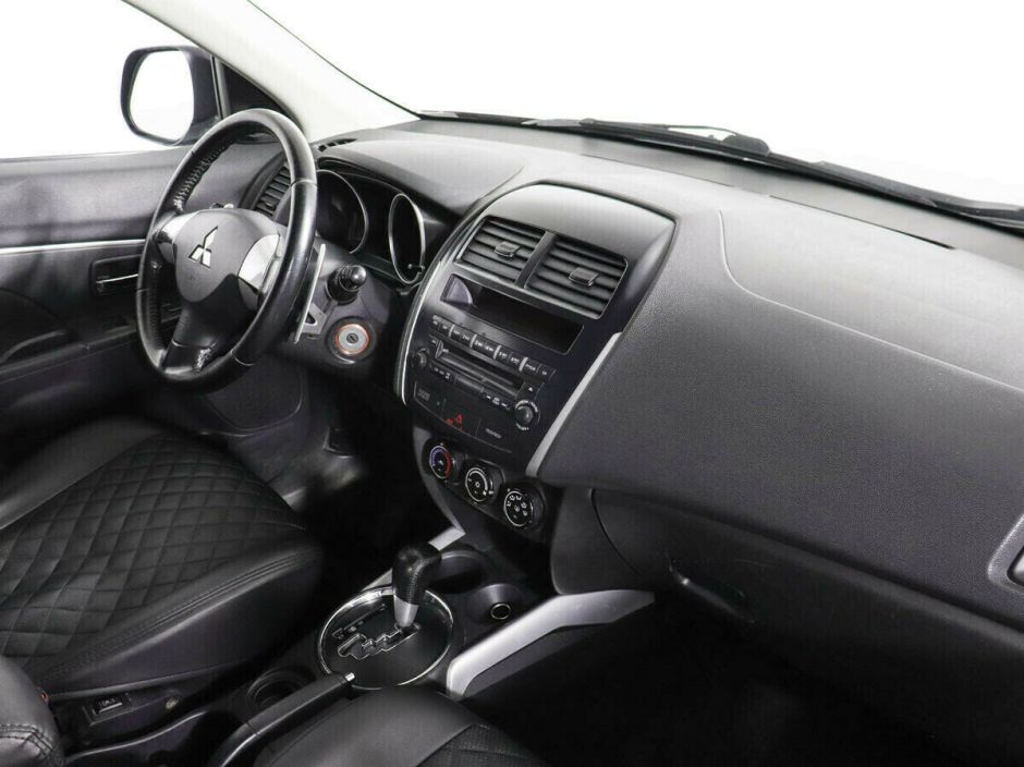 Mitsubishi ASX, 1.8 л, Вариатор, 2013 фото 8