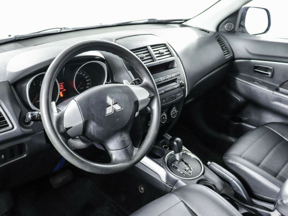 Mitsubishi ASX, 1.8 л, Вариатор, 2010 фото 7
