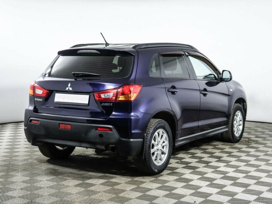Mitsubishi ASX, 1.8 л, Вариатор, 2013 фото 5
