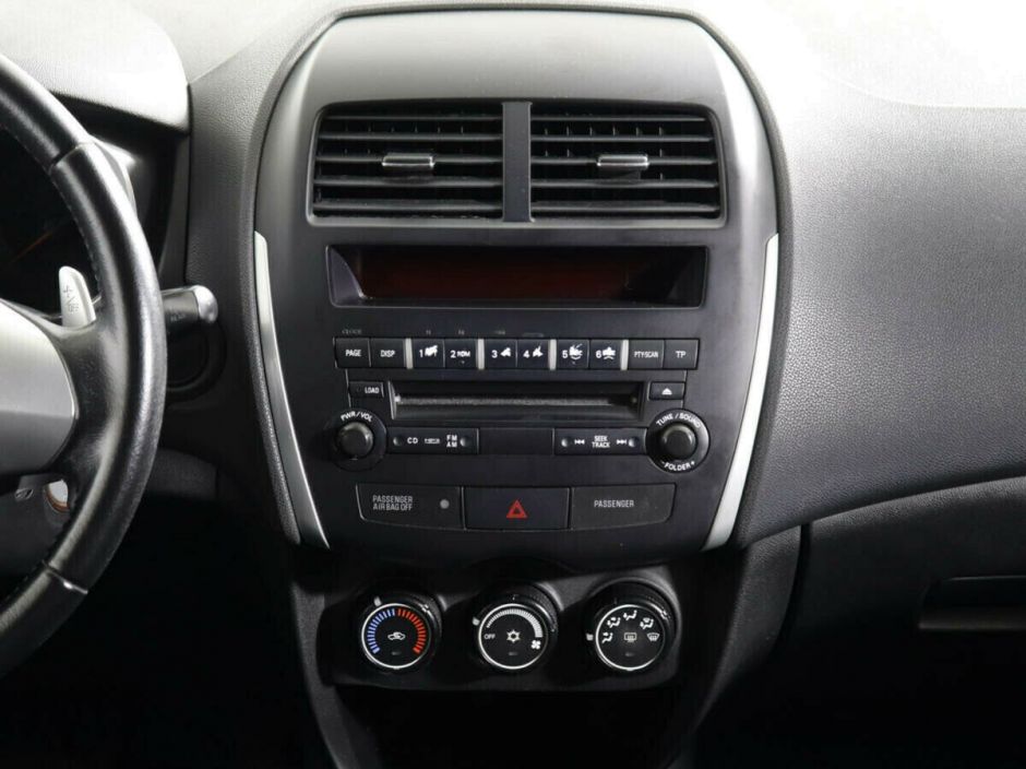 Mitsubishi ASX, 1.8 л, Вариатор, 2013 фото 1