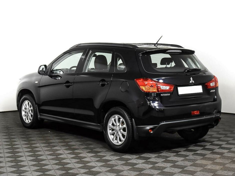 Mitsubishi ASX, 1.8 л, Вариатор, 2013 фото 6