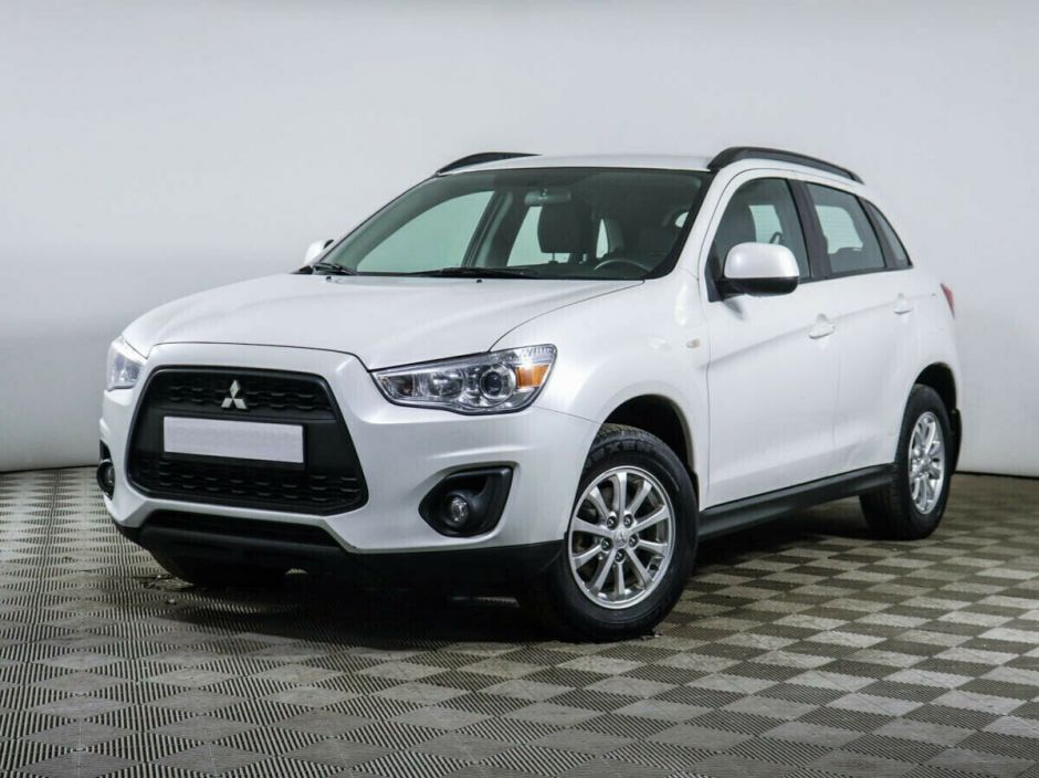 Mitsubishi ASX, 1.8 л, Вариатор, 2014 фото 3