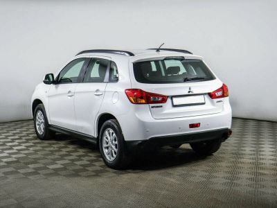 Mitsubishi ASX, 1.8 л, CVT, 2014 фото 5