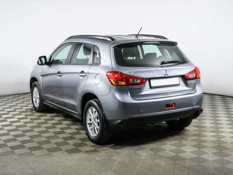 Mitsubishi ASX, 1.8 л, Вариатор, 2014 фото 5