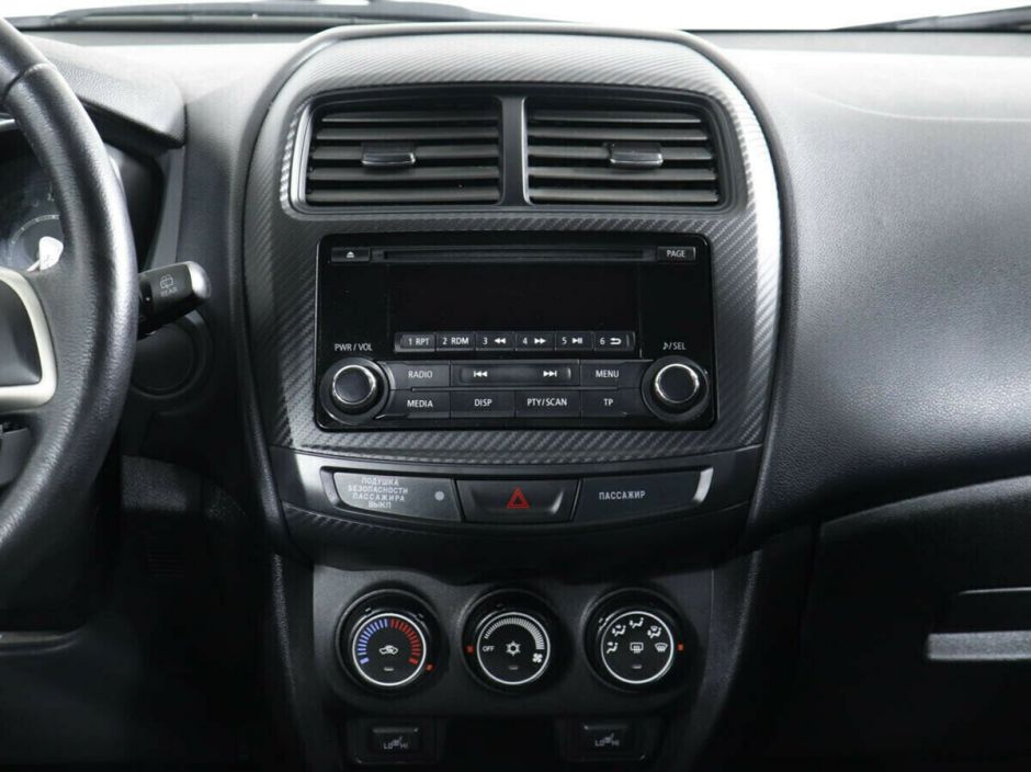 Mitsubishi ASX, 1.8 л, Вариатор, 2014 фото 2