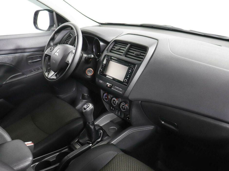 Mitsubishi ASX, 1.6 л, МТ, 2017 фото 8