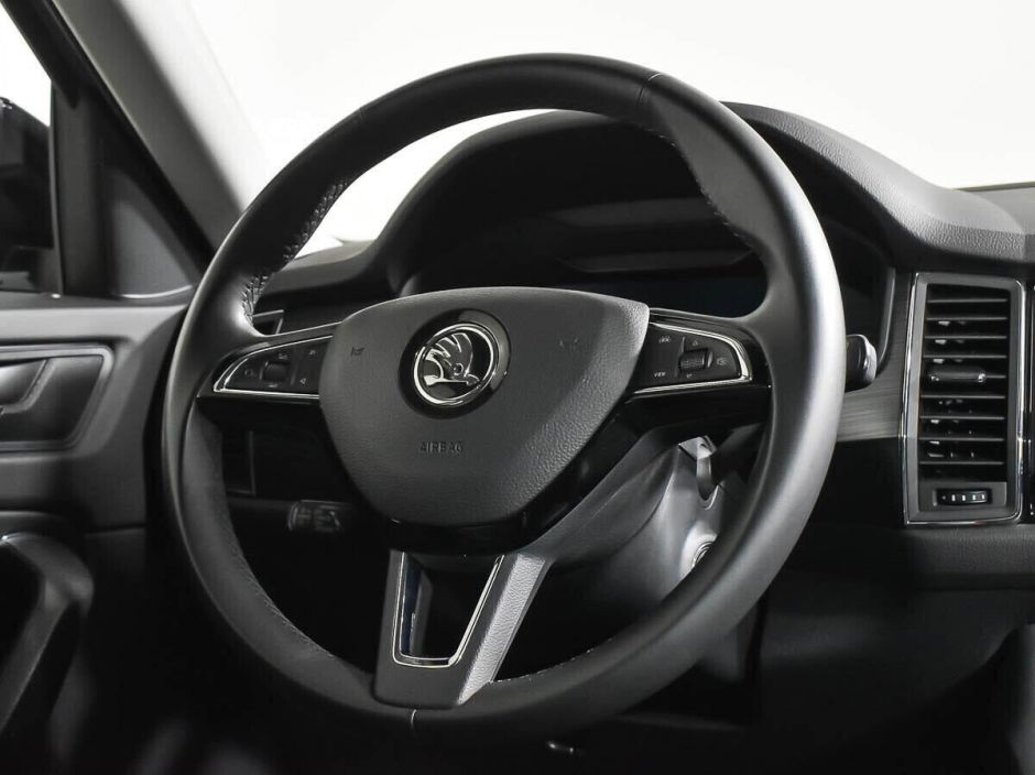Skoda Kodiaq, 2.0 л, Робот, 2019 фото 9