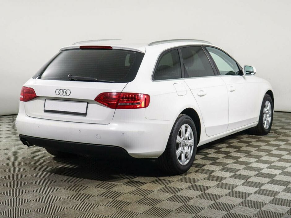 Audi A4, 1.8 л, Вариатор, 2011 фото 5