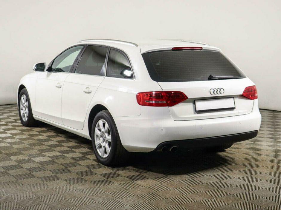 Audi A4, 1.8 л, Вариатор, 2011 фото 6