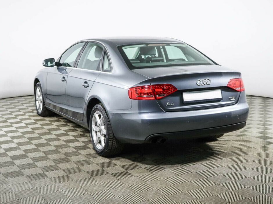 Audi A4, 2.0 л, Робот, 2011 фото 6