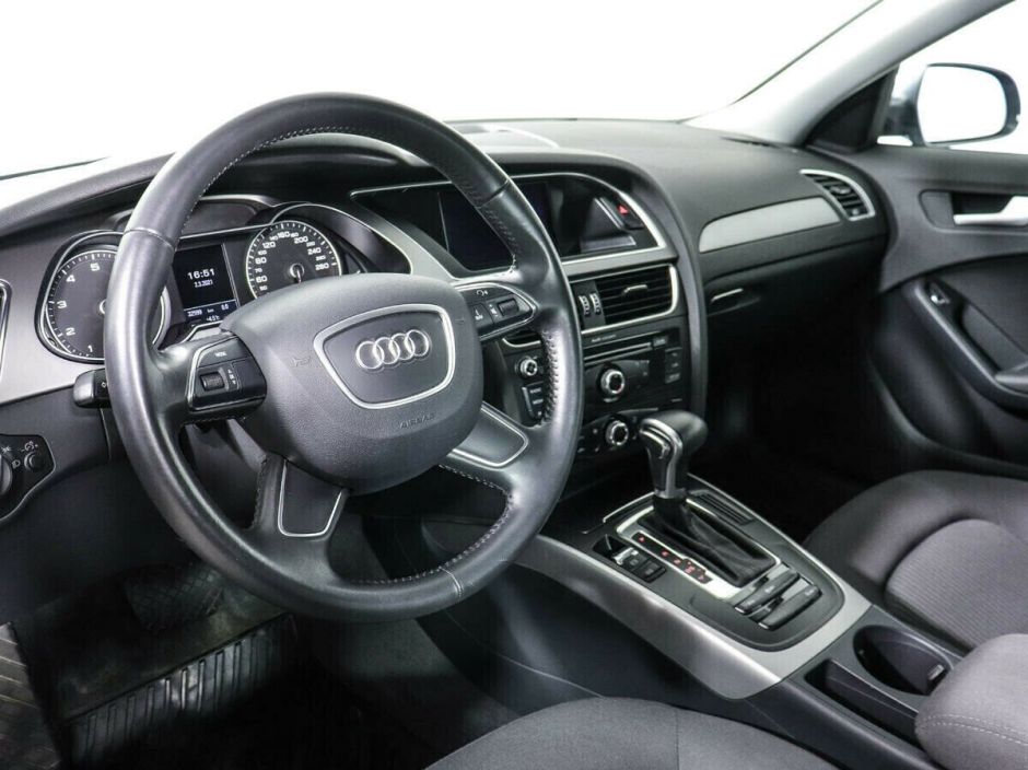 Audi A4, 1.8 л, Вариатор, 2013 фото 7