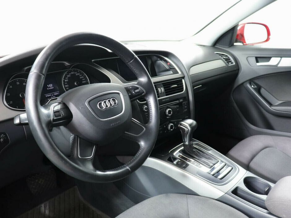 Audi A4, 1.8 л, Вариатор, 2012 фото 7