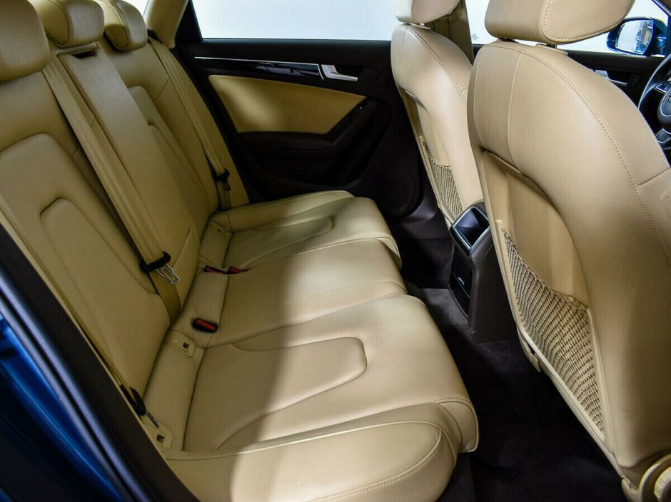 Audi A4, 1.8 л, Вариатор, 2015 фото 1