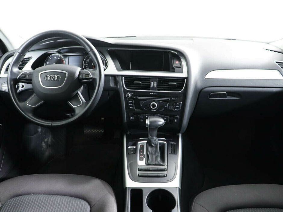 Audi A4, 1.8 л, Вариатор, 2015 фото 8