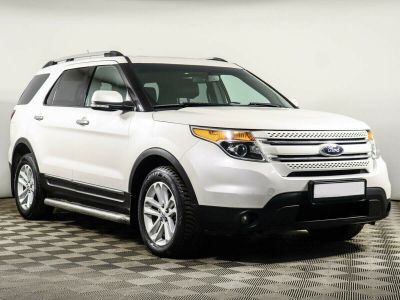 Ford Explorer, 3.5 л, АКПП, 2012 фото 4