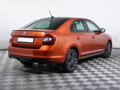 Skoda Rapid, 1.6 л, АКПП, 2018 фото 4