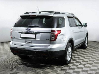 Ford Explorer, 3.5 л, АКПП, 2015 фото 5