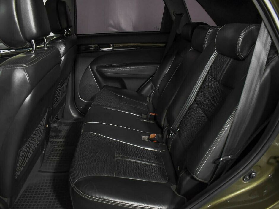 Kia Sorento, 2.4 л, АТ, 2009 фото 1