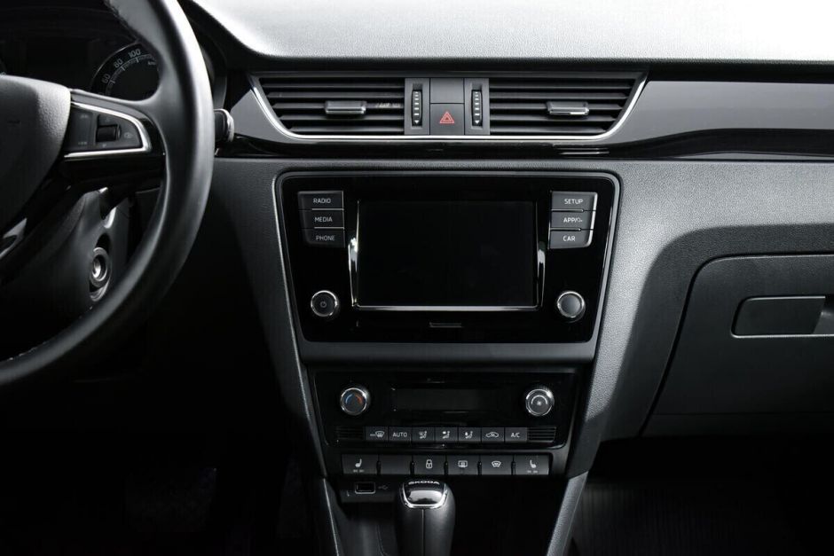 Skoda Rapid, 1.6 л, АТ, 2017 фото 9