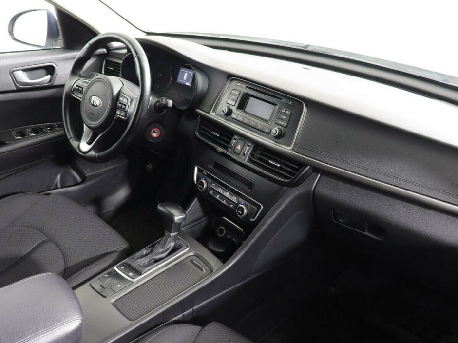 Kia Optima, 2.0 л, АТ, 2017 фото 9