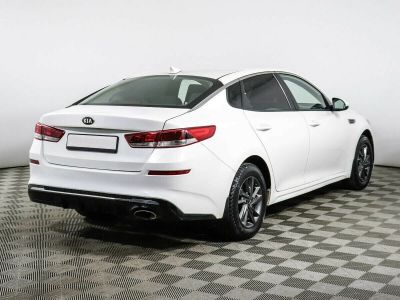 Kia Optima, 2.0 л, АКПП, 2018 фото 5