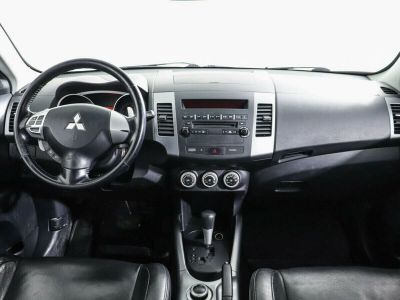 Mitsubishi Outlander, 3.0 л, АКПП, 2008 фото 9